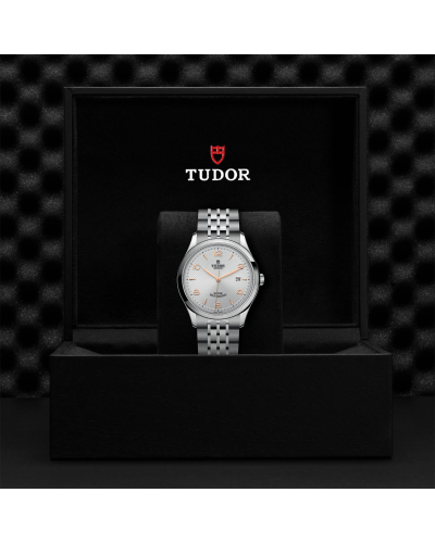 Tudor 1926 41 mm steel case, Silver dial (watches)